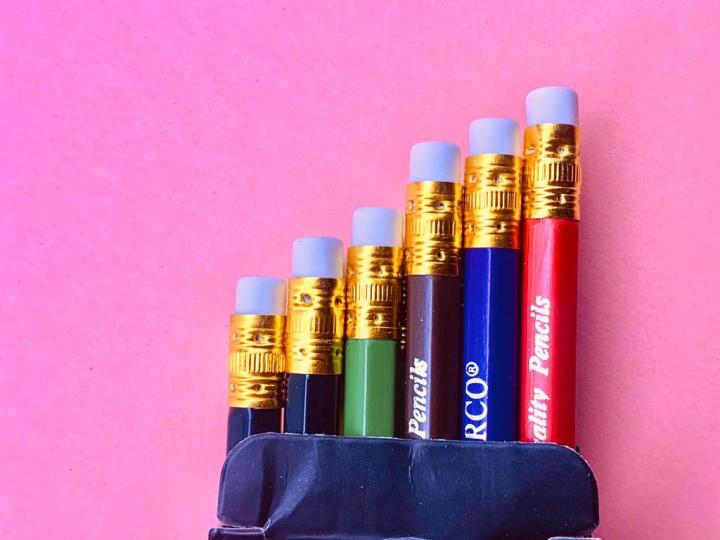 pack%20of%2012%20pencil%20/pencil%20Box%20-%20Image%204