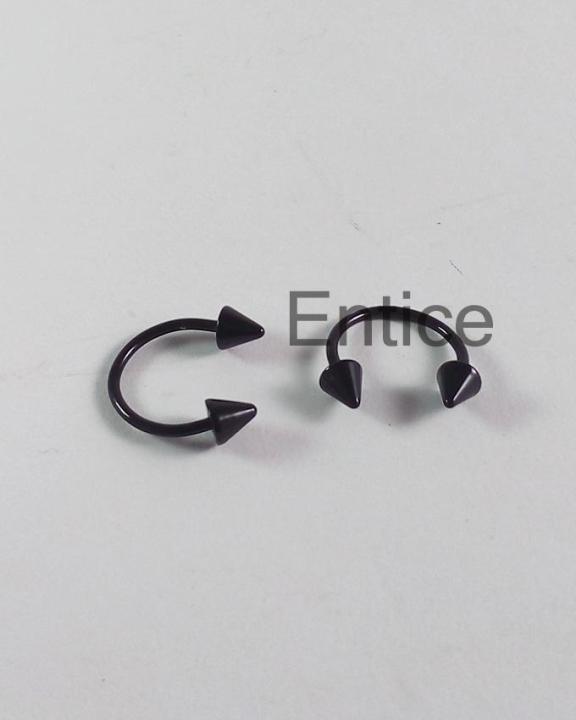 Black%20Punk%20Earrings%20For%20Unisex%20-%20Image%204