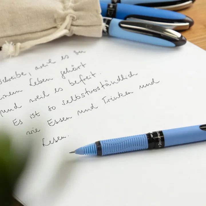 Schneider%20One%20Hybrid%20N%200.3mm%20-%20Rollerball%20Pen%20for%20Documents%20-%20Needle%20tip%20for%20pleasantly%20soft%20writing%20-%20Ergonomically%20rubberised%20surface%20-%20Super%20consistent%20ink%20flow%20-%20Waterproof%20-%20Large%20ink%20reservoir%20with%20level%20indicator%20-%20Image%202