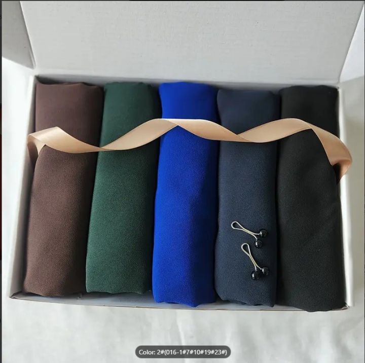 Pack%20of%205%20chiffon%20hijab%20scarf%20stoller%20/%20Plain%20Chiffon%20Goergett%20Hijab%20Staller%20For%20Girls%20and%20Women's%20-%20Image%205