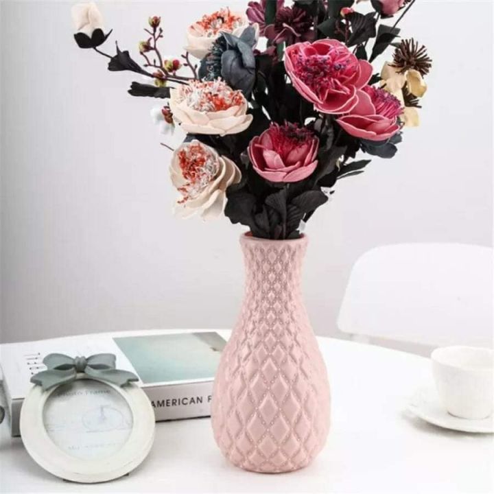 decoration%20pack%20of%202%20Plastic%20diamond%20Shape%20-%20Image%202
