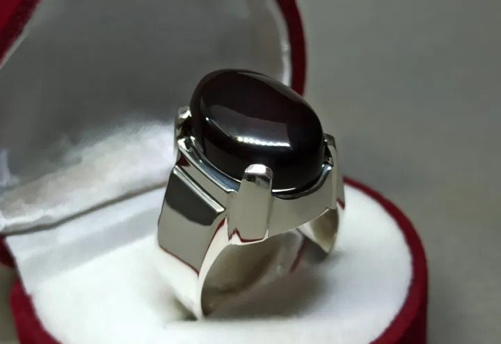 Natural%20Unheated%20Untreated%20Blood%20Red%20Aqeeq%20Mens%20Ring%20Sterling%20Silver%20925%20Deep%20Red%20Agate%20Ring%20Handmade%20Carnelian%20Ring%20Pure%20Chandi%20Ring%20Hakik%20Ring%20Akik%20Ring%20Aqiq%20Ring%20Shifat%20Al%20Abad%20Ring%20-%20Image%203