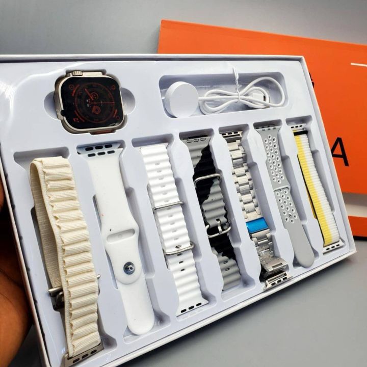 Ultra%207%20in%201%20Strap%20Smartwatch%2049mm%20%7C%20Series%208%20Ultra%20Smart%20Watch%2049mm%20with%207%20pair%20Stras%20%7C%20Bluetooth%20Calling%20%7C%20Sports%20Mood%20-%20Image%203