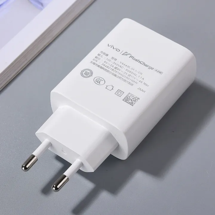 Vivo%2044w%20Flash%20charger%20Original%20Vivo_%20Dual%20Engine%20charger%20for%20Vivo_V20%20Se%20V19%20V20%20V23%20V23e%205G%20V23%205G%20V25%20Pro%205G%20V25e%20Y35%20V25%205G%20V29e%205G%20Y27s%20V21%20V21e%20V17%20Pro%20X50%20Pro%20X60%20Fast%20Flash%20Charging%20Dual%20Engine%20Charging%20Charge%20-%20Image%203