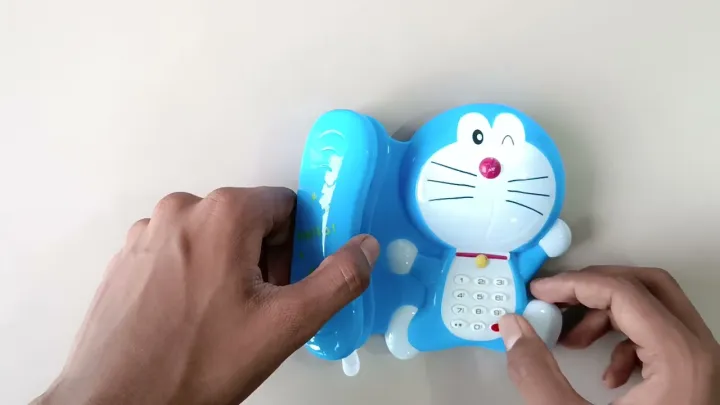 Doremon%20Telephone%20for%20Kids%20Learning%20Talk%20on%20Phone%20-%20Image%202