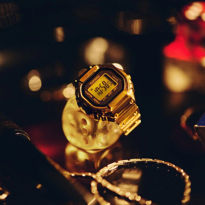 Casio%20Ring%20Watch%20Mens/Womens%20Gold%20Ion%20Plated%20Stainless%20Steel%20Case%20Square%20Digital%20Stop%20Watch,%20Alarm,%20Dual%20Time,%20Calendar,%20Multi-Function%20Gold%20Stainless%20Steel%20Bracelet%20Watch-CRW-001G-9DR%20-%20Image%208