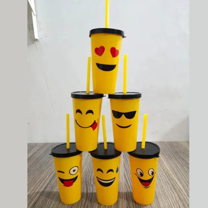 top%20trending%20emoji%20glass%20with%20straw%20for%20children%20%7C%20new%20design%20plastic%20Juice%20Glass%20with%20straw%20%7C%20Best%20birthday%20Gift%20-%20Image%202