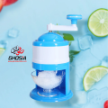 Manual Ice Crusher with Transparent Bowl Household Easy Ice Shaver Crusher Handheld Snow Manual Crushing Ice Machine Mini Handheld Easy Ice Shaver Manual Shaved Ice Machine for Home Summer KN-495. 