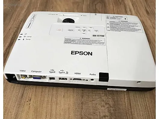 Epson%20EB-1771W%20Full%20HD%201080p%203,000%20ANSI%20Lumens%20Projector%20-%20Image%208