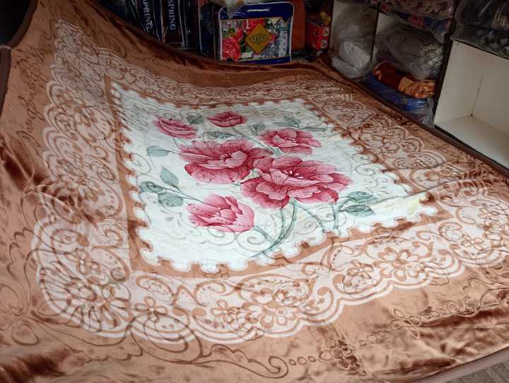 Double%20Ply%20Blanket,2%20Ply%20Blanket%20Embossed%20Blanket%20For%20Winter%20Double%20Bed%20Blanket%20200%C3%97240%20CMS%20Super%20Soft%20-%20Image%2010