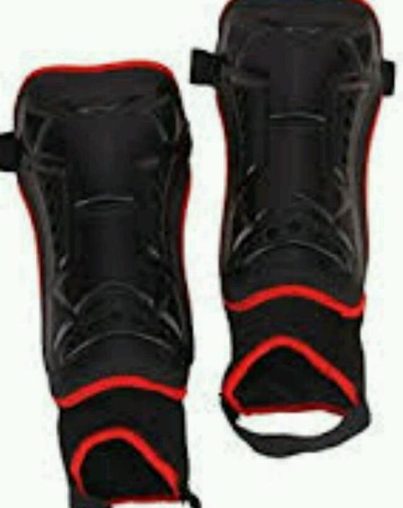 Shinpad With Attached Anklet - Black & Red