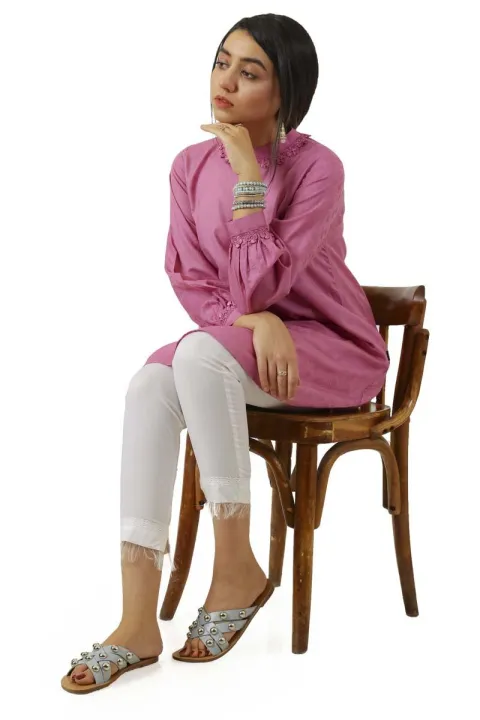 EGO%20Winter%20Collection%202019%20%20Wreath%20%20Tea%20Pink%20Brochia%20Kurti%20For%20Women%20-%20Image%204