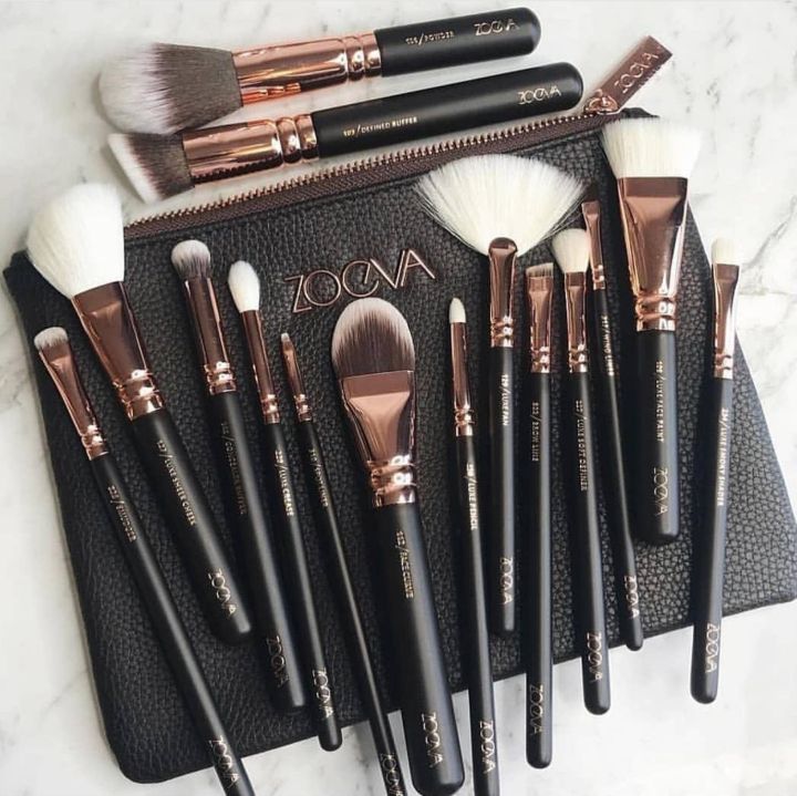 Zoeva%20High%20Quality%2015%20Piece%20Professional%20Makeup%20Brushes%20Set%20With%20Premium%20Leather%20Pouch%20-%20Image%209