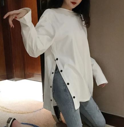 Side%20Button%20Long%20T-Shirt%20O-Neck%20for%20Women,%20Stylish%20and%20Comfortable%20-%20Image%204