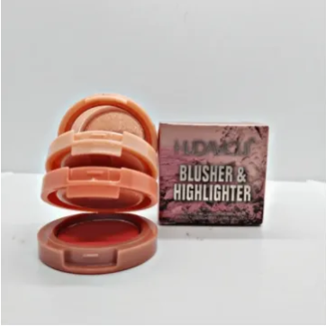 Blusher Highlighter 3 in 1 blush and highlighter For Girls and Womens