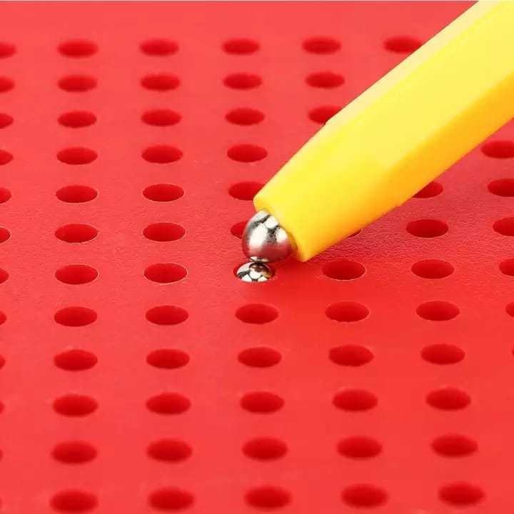 Magnetic%20Board%20Free%20Play%20Doodle%20Magnetic%20Drawing%20Tablet,714Balls,%20Red,%20Pen%20Included%20-%20Image%203