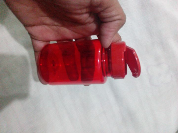 7%20pcs%20Empty%20Plastic%20100ml%20Red%20Bottle%20for%20use%20medicine%20Tablet,%20Cosmetic,%20Food,%20Vaccine%20red,%20100ml%20Bottle%20-%20Image%204