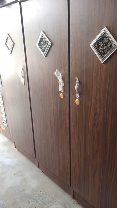 4%20PCS%20Wooden%20Furniture%20Room%20Set%20For%20Good%20Quality%20-%20Image%203