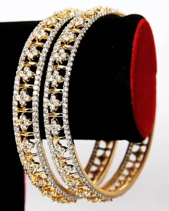 Pair%20of%201k%20Gold%20Plated%20On%20Alloy%20Bangles%20for%20Women%20-%20Image%203