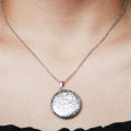 1pc Carved Designs Round Photo Frame Pendant Necklace Stainless Steel Charms Locket Necklaces Women Men Fashion Memorial Jewelry. 