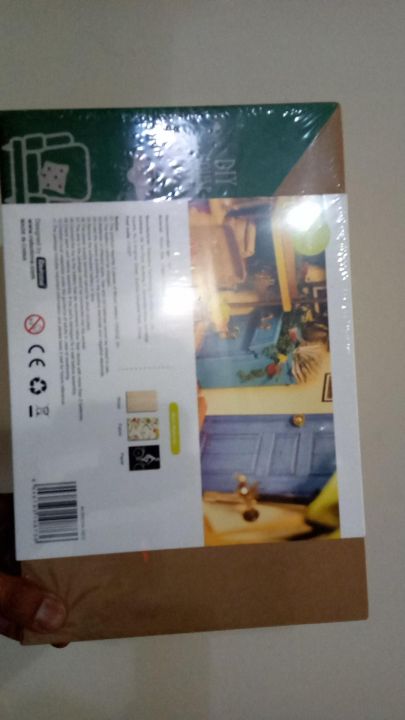 DIY%20Miniature%20Doll%20House%20Kit%20Robotimes%20Mini%20Size%203D%20Wooden%20Puzzle%20&%20Hobby%20Craft%20with%20LED%20Light%20Doll%20House%20For%20Girls%20&%20Boys%20Modern%20Dollhouse%20-%20Image%209