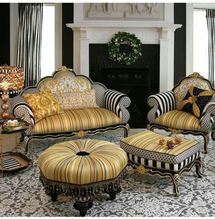 4 Seater Royal Sofa set with Table
