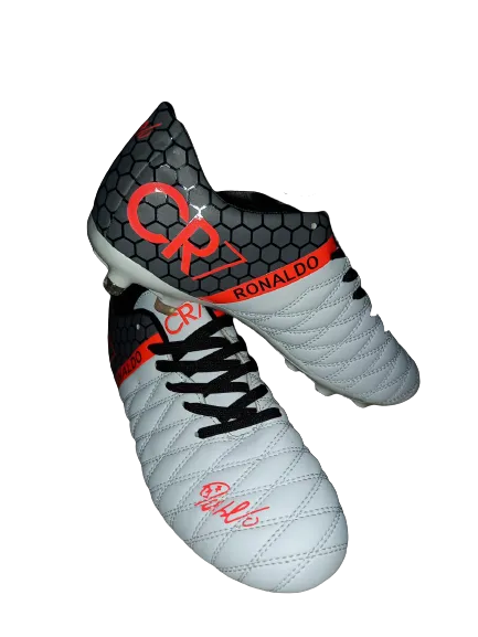 Foot%20Ball%20Shoes%20Sole%20Durable%20Lace%20Up%20Sports%20Trainers%20Cr7%20Ronaldo%20Football%20Sports%20Shoe%20Training%20Shoes%20-%20Image%203