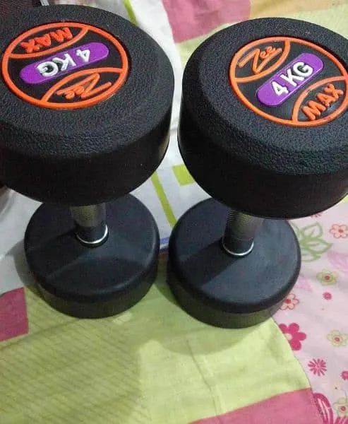 MC%20Zee%20Max%20Dumbbells%20%E2%80%93%20Home%20Gym%20Fitness%20Weights%20(Pair)%20-%20Image%204