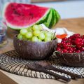 Coconut Bowls and Wooden Spoons for Serving Noodle,Pasta,Smoothie,Porridge,Handicraft Decoration Coconut Shell Bowl. 