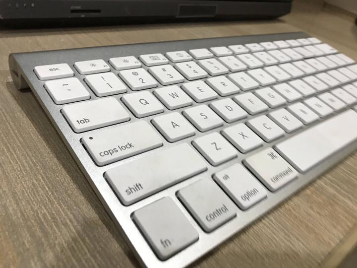 Apple%20Magic%20%F0%9D%90%8A%F0%9D%90%9E%F0%9D%90%B2%F0%9D%90%9B%F0%9D%90%A8%F0%9D%90%9A%F0%9D%90%AB%F0%9D%90%9D%201%20Wireless%20without%C2%A0Battery%20-%20Image%202