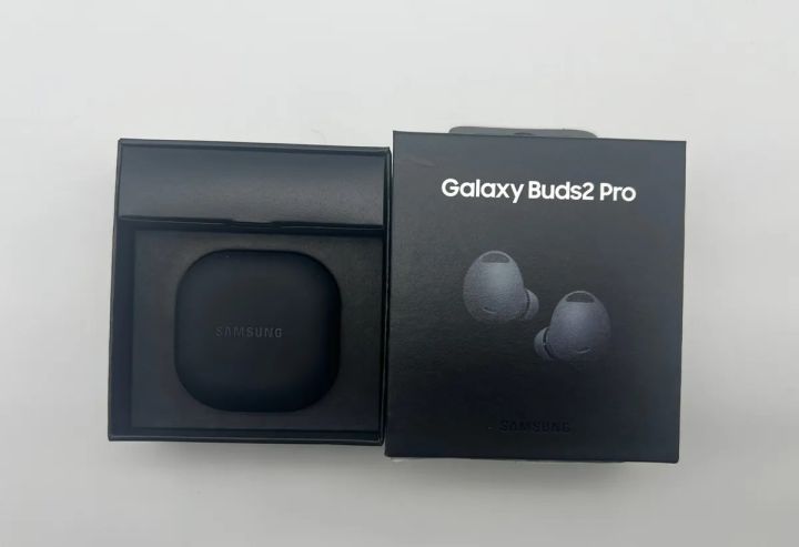 SAMSUNG%20Galaxy%20Buds%202%20Pro%20True%20Wireless%20Bluetooth%20Earbuds%20Bora%20Purple%20-%20Image%207