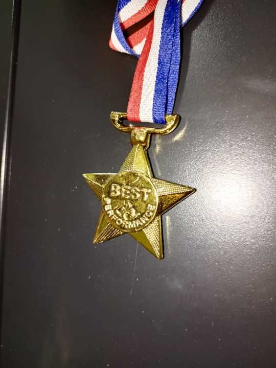 Pack%20of%204%20Medal%20-%20Sports%20Reward%20-Plastic%20Medal%20with%202%20Color%20Strip%20-%20Emboded%20medal%20-%20Star%20Shaped%20model%20-%20Sport%20medal%20-%20Image%203