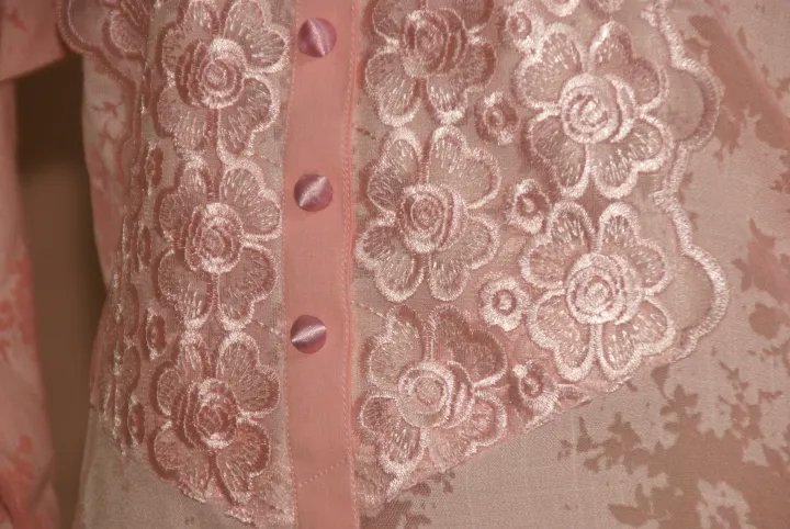 Pink%20stylish%20dress%20-%20Image%203