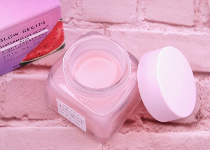 Glow%20Recipe%20Watermelon%20AHA%20Night%20Treatment%20%7C%20Hydrating%20&%20Radiance%20Boosting%20Korean%20Skincare%2060ml,%20Gentle%20Exfoliation%20&%20Glowing%20Skin%20Overnight,%20Smooth,%20Bright%20&%20Hydrated%20Skin%20by%20Morning,%20-%20Image%204
