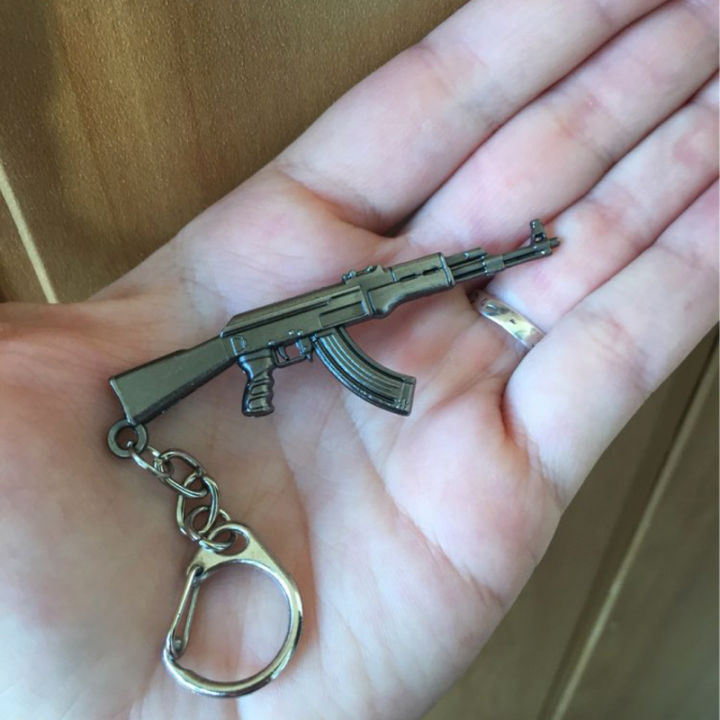 Men's Counter Strike M4A1 Gun Keychain Awp CS GO Key Chain Ring Bag Car Trinket Male Jewelry Party Gift Souvenirs