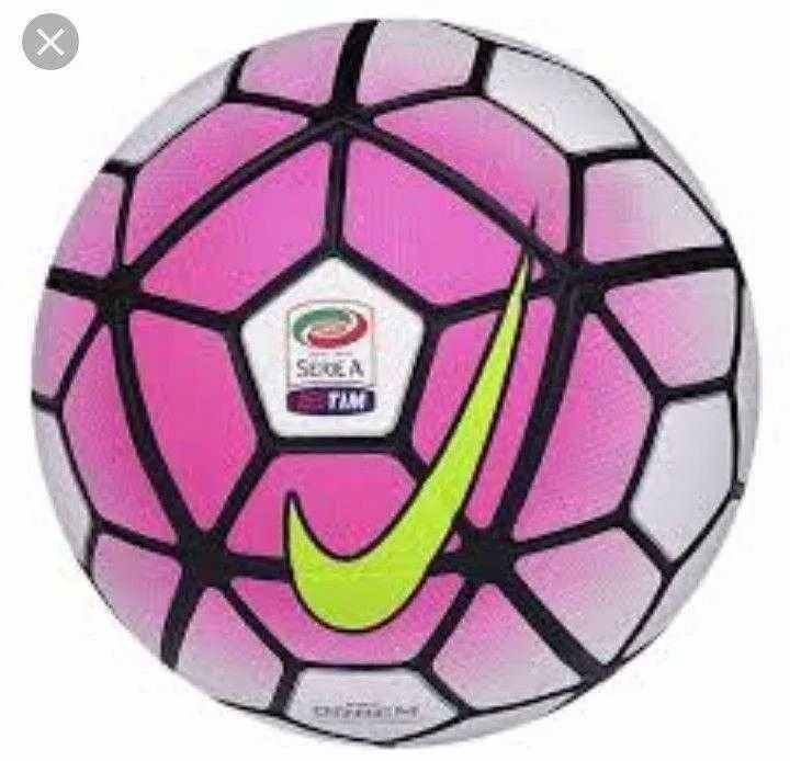 Ronaldo's%20Footballs%20Kick%20Ball%20Hard%20-%20Image%203