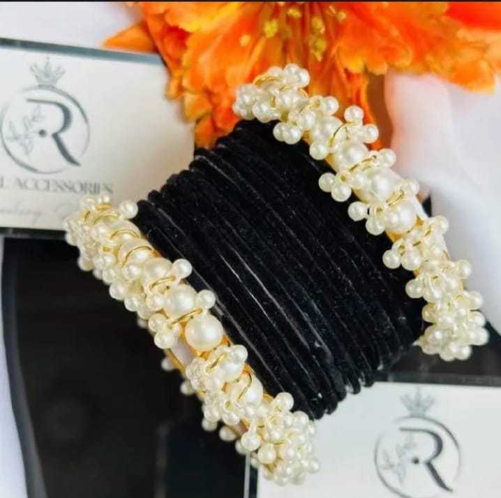 Eid%20Special%20Velvet%20Bangles%20Set%20with%20Pearl%20Kara%20%E2%80%93%201%20Dozen%20Fancy%20Chooriyan%20for%20Women%20&%20Girls%20%E2%80%93%20Traditional%20Bridal%20&%20Party%20Wear%20Bangles%20-%20Image%204