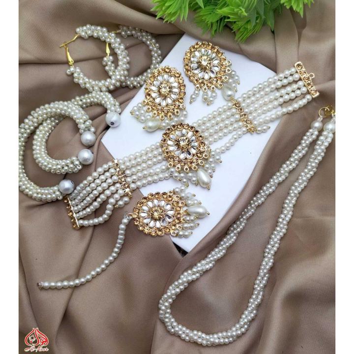 Traditional Golden Finish Necklace , Earrings , Bindia | Teeka & Adjustable Bangle Jewellery Set For Girls - Bridal Choker Jewellery Set - Jewellery Set For Girls - Bridal Jewellery Set - Bride Jewelery Set