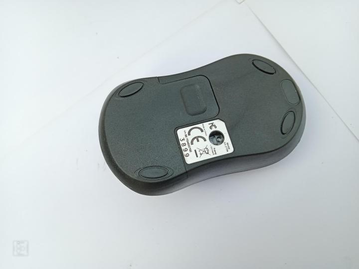 A4Tech%20Wireless%20Mouse%20-%20Image%203