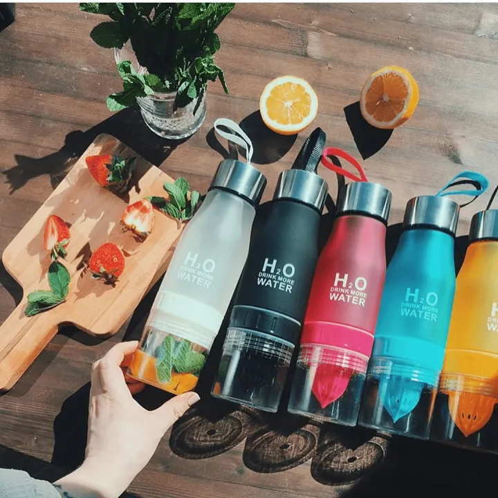 H2O%20DRINK%20MORE%20WATER%20%7C%20Lemon%20Bottle%20Outdoor%20sport%20Travel%20Infuser%20Juice%20Fruit%20Pulp%20Water%20Bottle%20for%20Healthy%20Drinking%20-%20Image%205