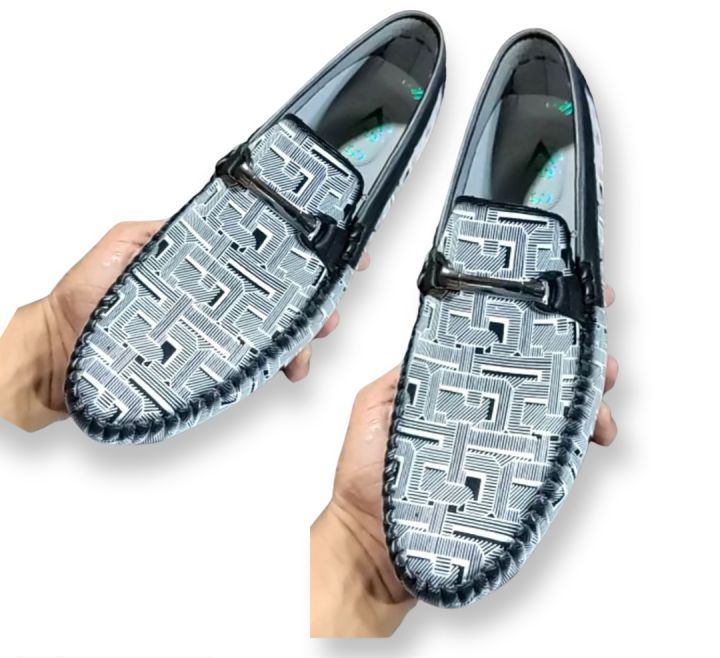 Formal%20%20shoes%20for%20men%20in%20white%20color%20self%20print%20design%20-%20Image%205