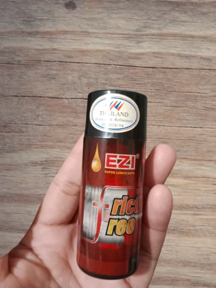 EZI%20Friction%20Free%20Engine%20Oil%20for%20Bike%20-%2040%20ML-%20Essential%20Engine%20Care%20Product%20for%20Your%20Vehicle%20(Made%20In%20Thailand)%20-%20Image%203