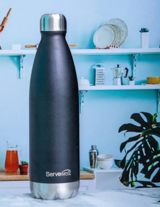 Hot%20&%20Cool%20Stainless%20Steel%20Vacuum%20Insulated%20Water%20Bottle,%20(Black%20-%20Image%203
