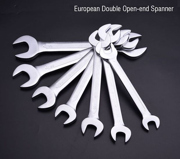 Duble%20Headed%20Spanner%20Multi%20-Function%20High%20carbin%20Steel%20Wrench%2010%20MM%20T0%2022%20MM%20-%20Image%206