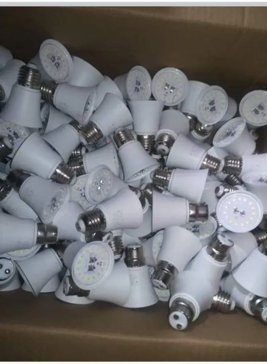 12%20watt%20Led%20bulb%20Pack%20of%204%20-%20Image%205