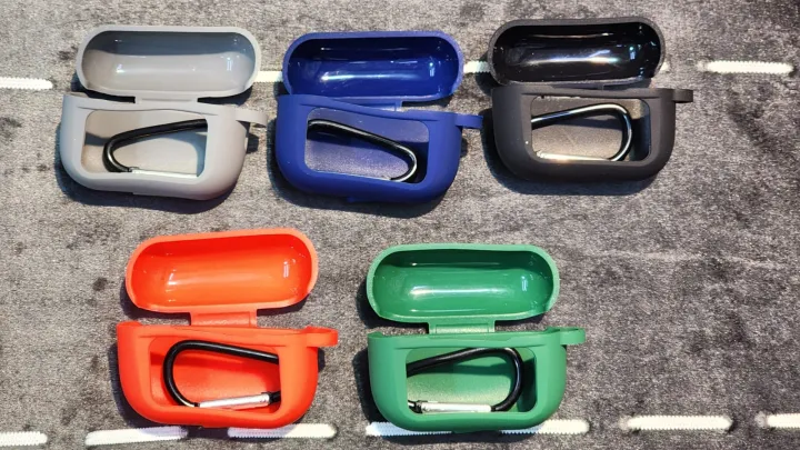 Case%20Cover%20for%20airpods%20pro%20with%20touchscreen%20Silicone%20soft%20360%20protection%20case%20for%20A9%20Pro%20Max%20-%20touchscreen%20airpods%20pro%20with%20metal%20hanging%20clip%20-%20Image%207