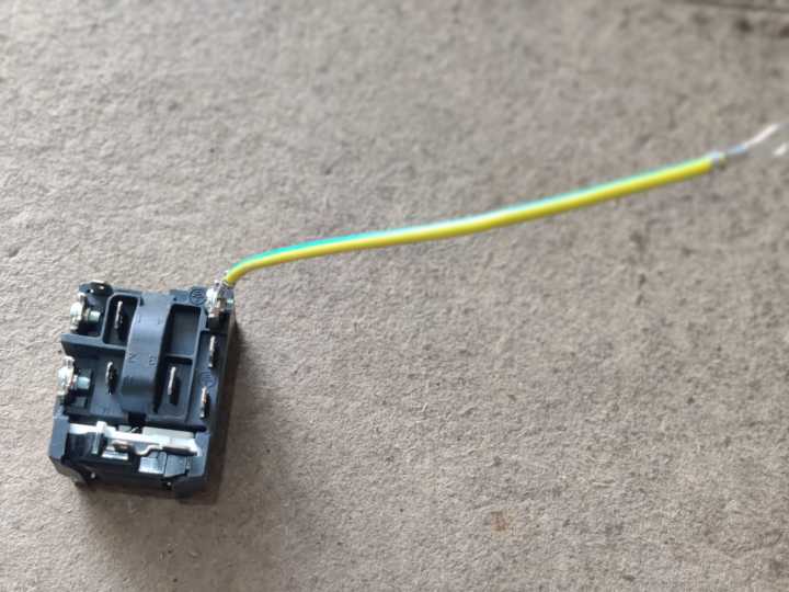 Haier%20Refrigerator%20Relay%20Overload%20Protector%20-%20Image%205