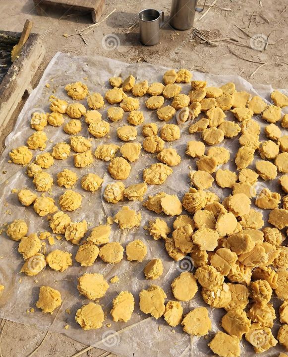 Desi%20Gurh%20500%20G%20Liaquat%20Pur%20Mandi%20-%20Image%203