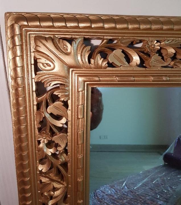 Wall%20Mounted%20Mirror%20-%20Image%204