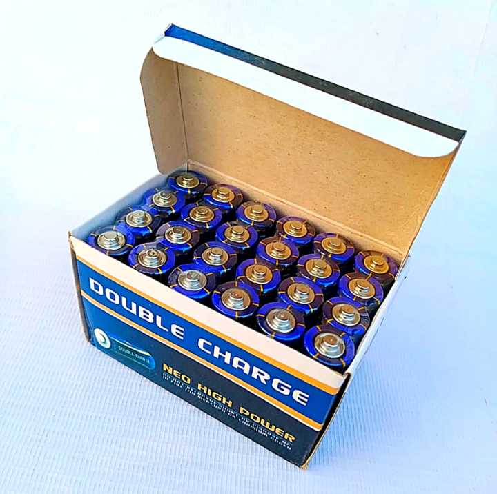 12Pcs%20Double%20Charge%20Heavy%20Duty%20Cells%20AA%20Size%201.5V%20Battery%20Cell%20For%20Clock%20&%20Toys%20-%20Image%203